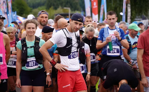 23 kilometry po górach. Zawodnicy pełni uśmiechów ruszyli na trasę [ZDJĘCIA] - 5